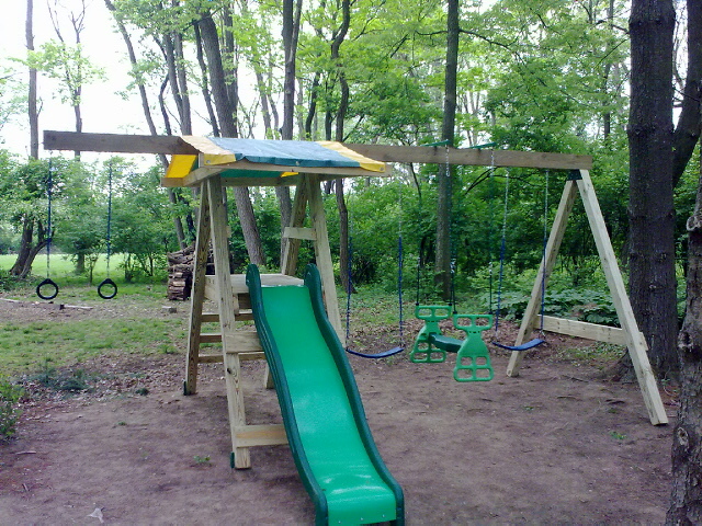 Built 2008 in amberly village.